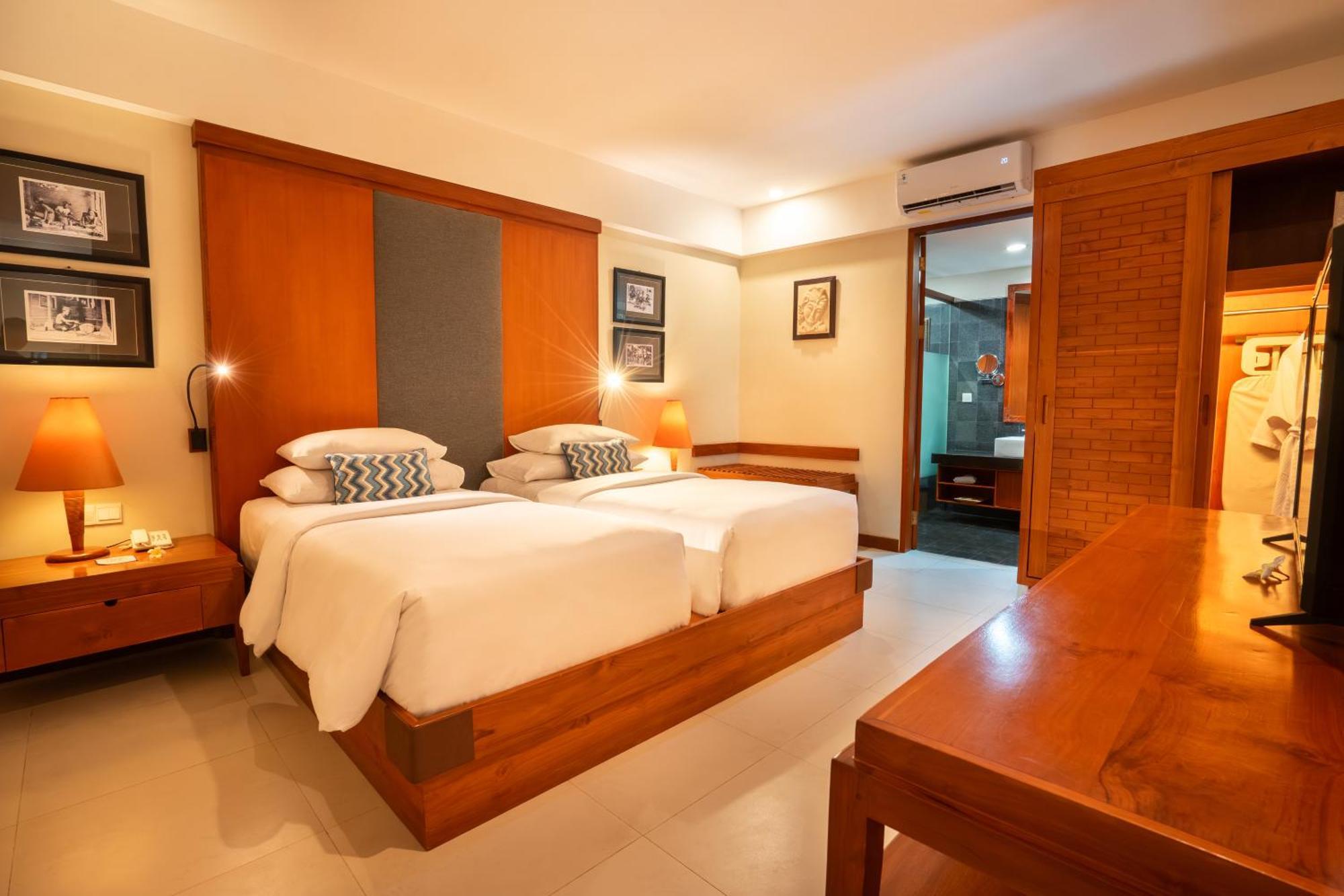 Kuta Seaview Boutique Resort Kültér fotó