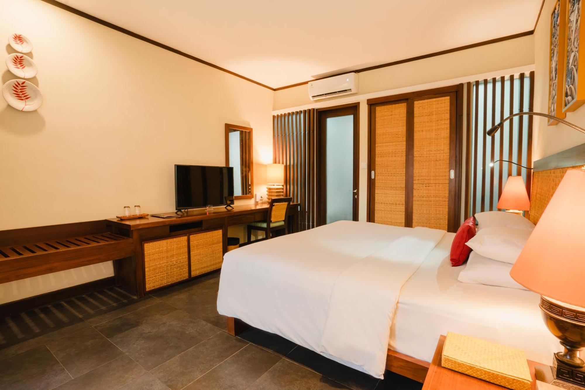 Kuta Seaview Boutique Resort Kültér fotó